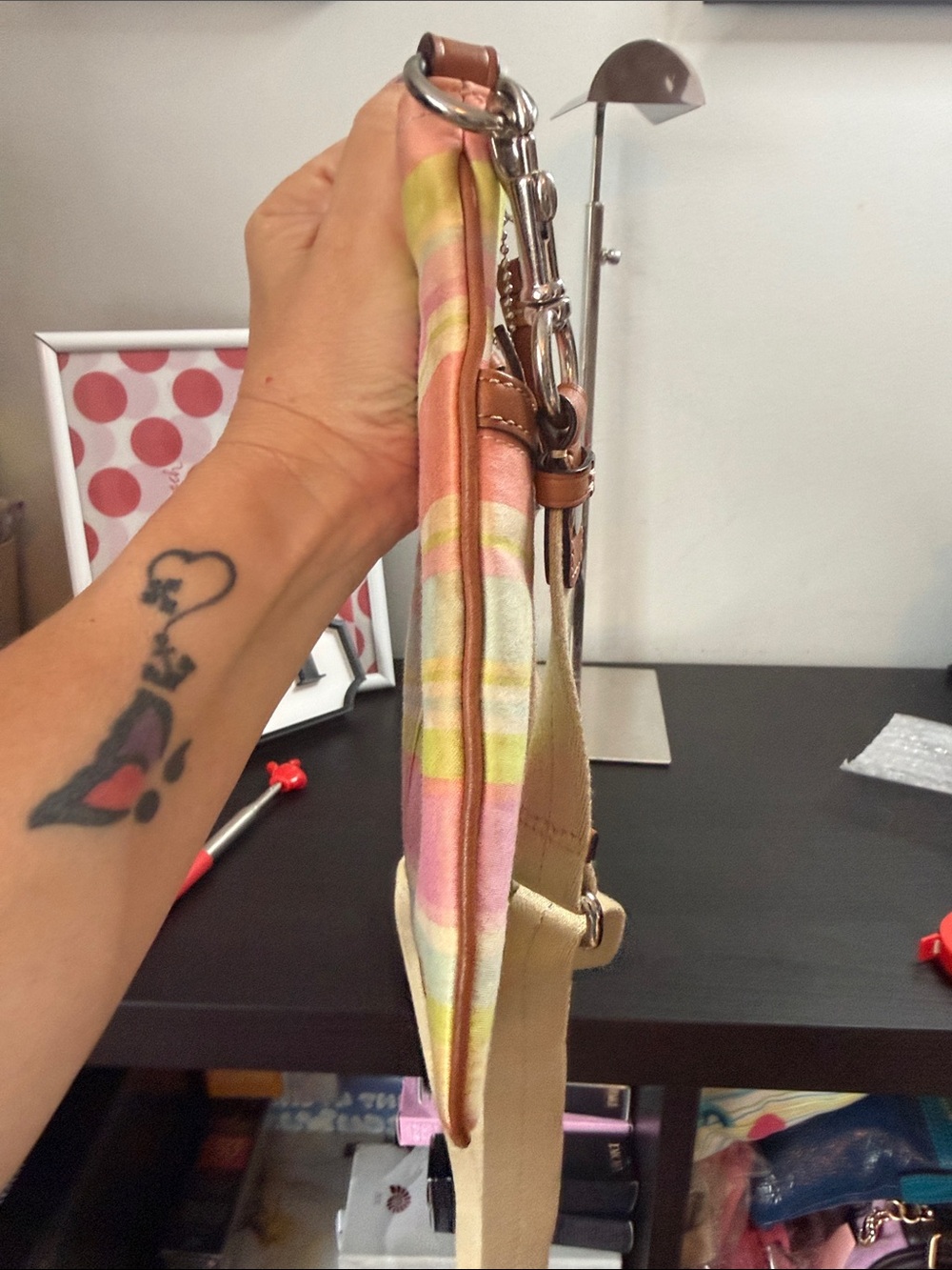 Coach Hampton Pastel Striped Canvas Crossbody Bag With A Playful Interior - Picture 4 of 12